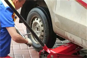 维扬区附近拖车24小时服务热线电话
